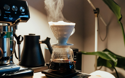 How To Clean A Coffee Maker: Step-by-Step Guide For Sparkling Results